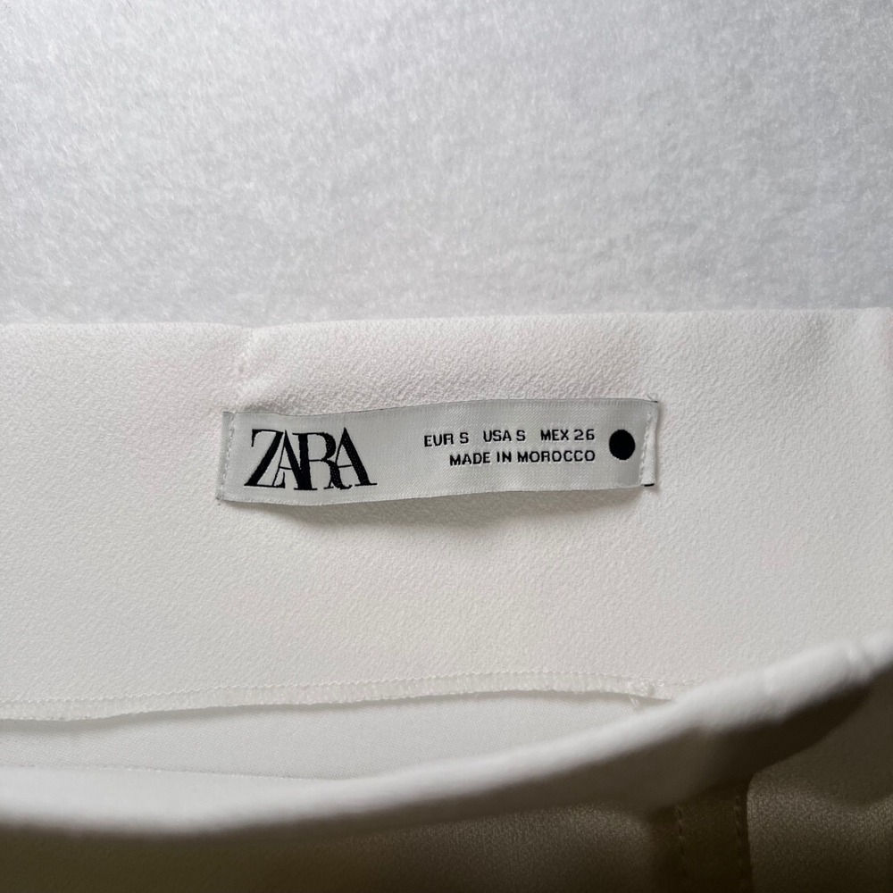 Zara White High Waisted Mini Skirt Size Small Tailored Darted A-Line Minimalist - Picture 3 of 7